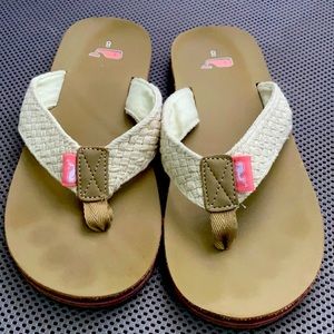 Women’s Vinyard Vines Braided flip flops